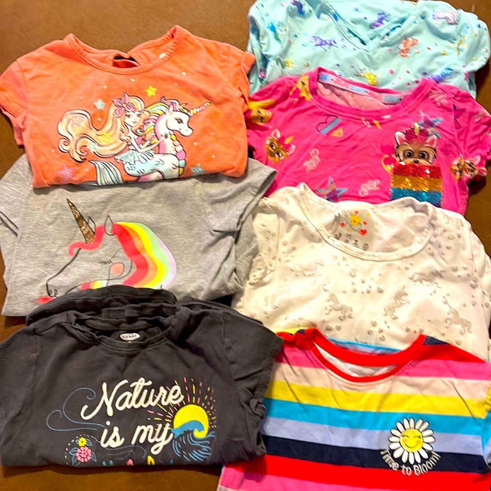 Bundle of 7 girl t-shirts